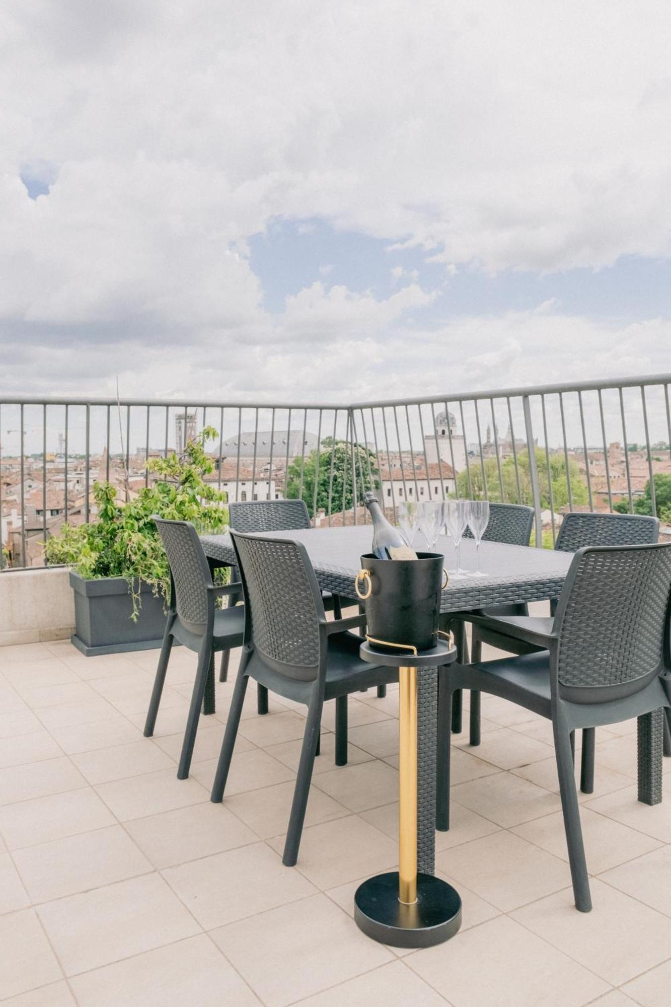 M14 Skyview City Center Padova Luaran gambar