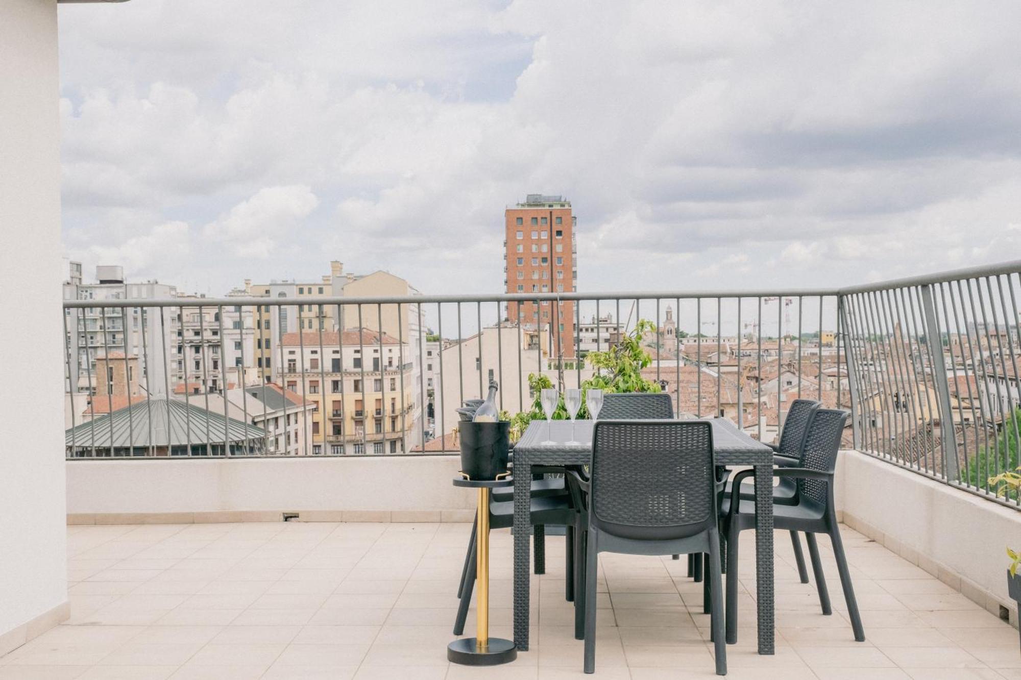 M14 Skyview City Center Padova Luaran gambar